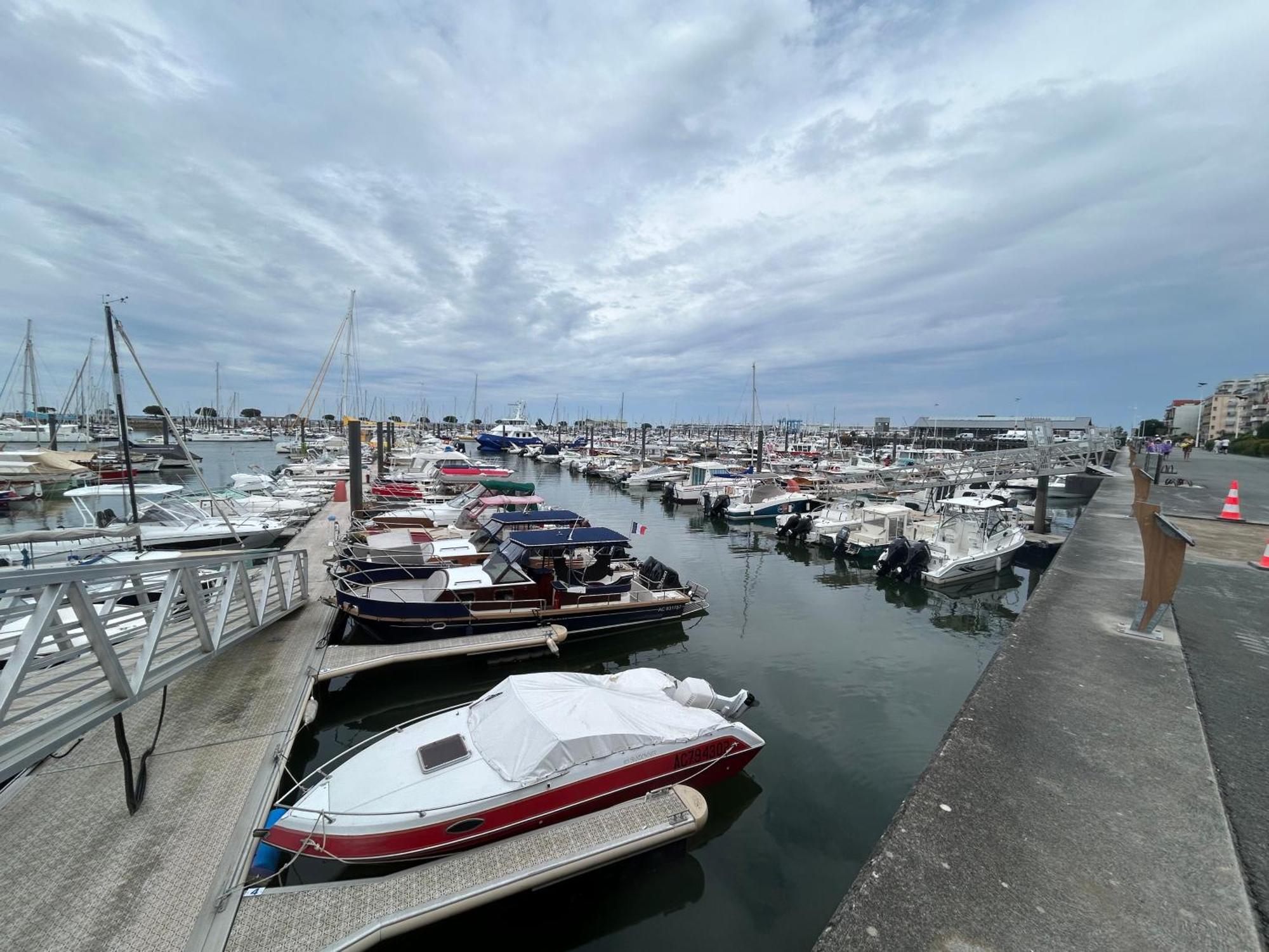 Studio-Cabine, Acces Direct Port Et Plage, Les Pieds Dans L'Eau Arcachon Exterior photo